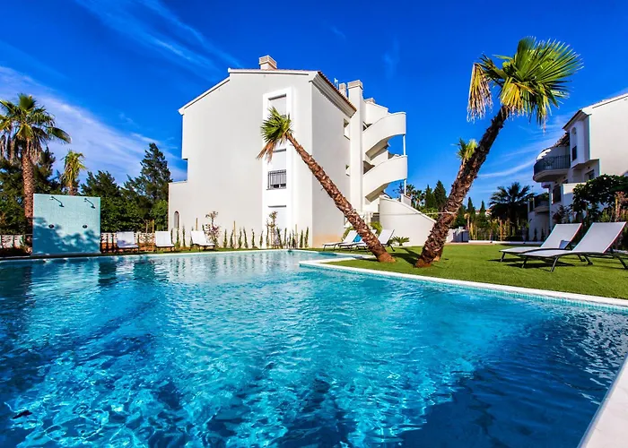 Luxury With Pool & Montgo View * دينايا